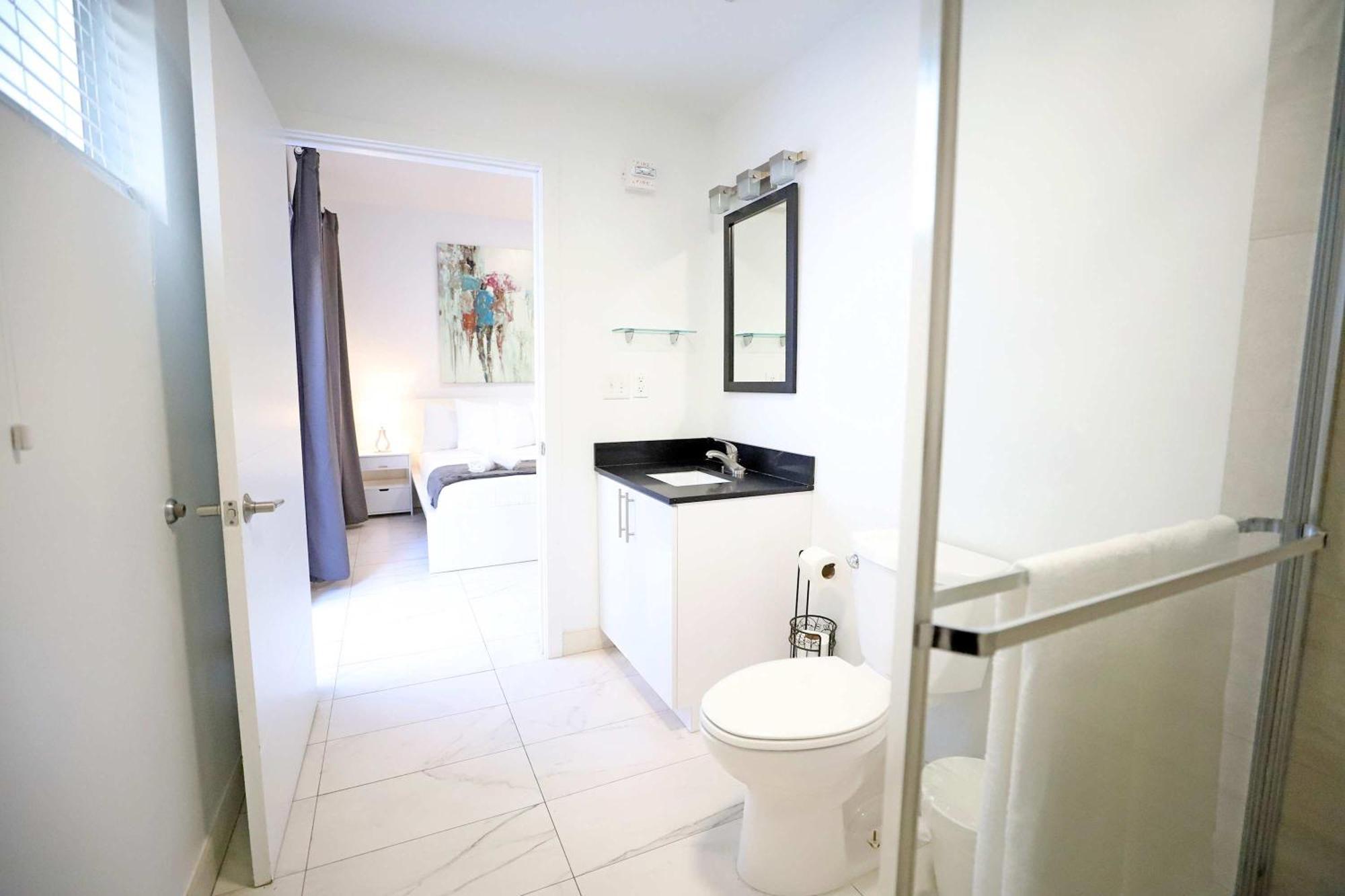 3 Bedroom 3 Bathroom Miami Beach Apartment With Free Parking Bagian luar foto